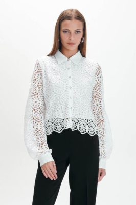 Πουκάμισο λευκό με δαντέλα